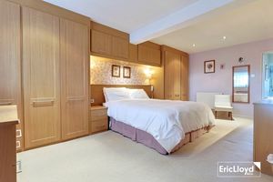 Photo 24- click for photo gallery